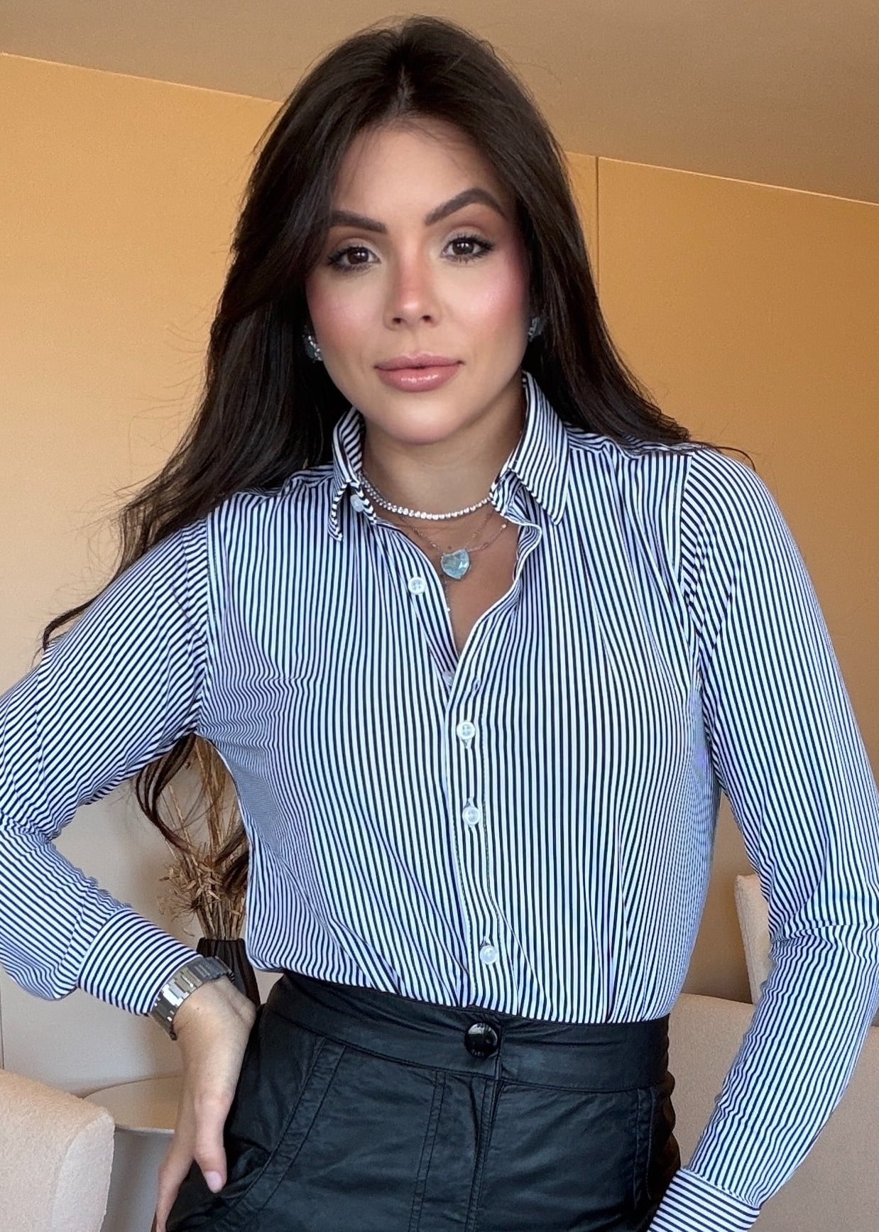CAMISA FEMININA SOCIAL MANGA LONGA ULTRA TECH LISTRADA