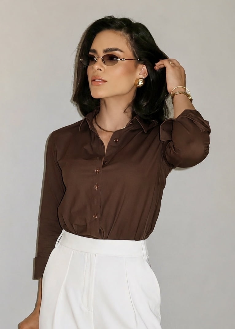CAMISA FEMININA SOCIAL MANGA LONGA ULTRA TECH MARROM CAFÉ