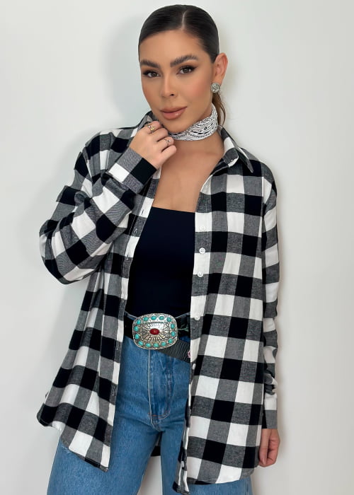 CAMISA FEMININA XADREZ FLANELA PRETA ALONGADA