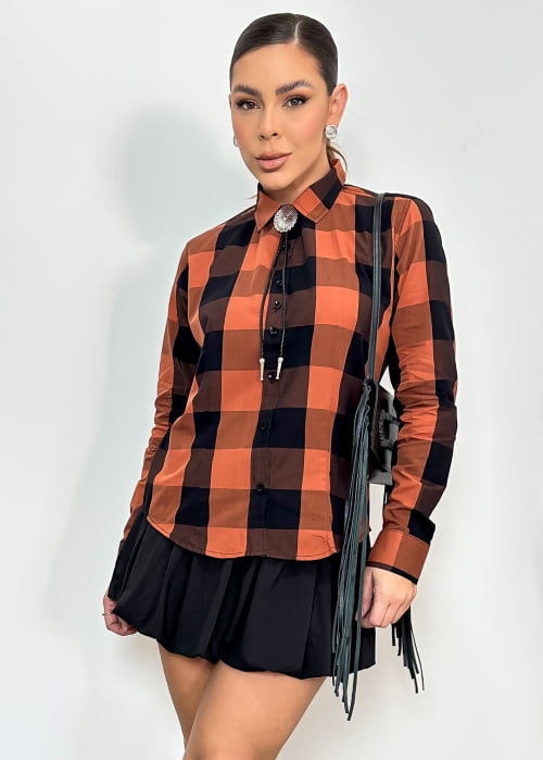 CAMISA FEMININA SOCIAL MANGA LONGA XADREZ MARROM 