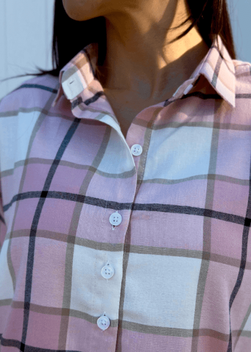 CAMISA FEMININA XADREZ ROSA ALONGADA